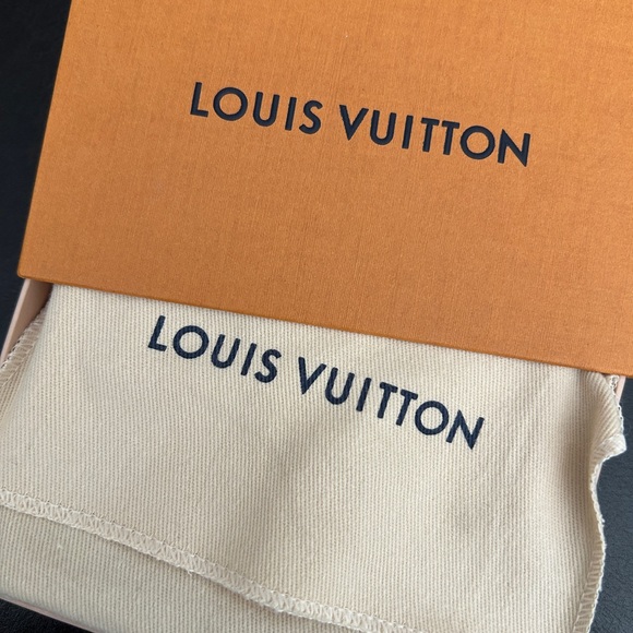 Authentic Louis Vuitton Card Wallet SUMMER TRUNK Limited Edition Limited & Rare - Picture 11 of 11